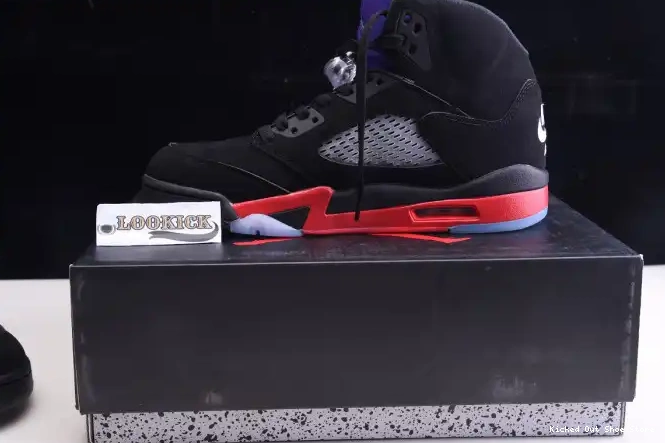 Kicked Out Shoe Store 5 Jordan Top 3 CZ1786-001 Air 0521